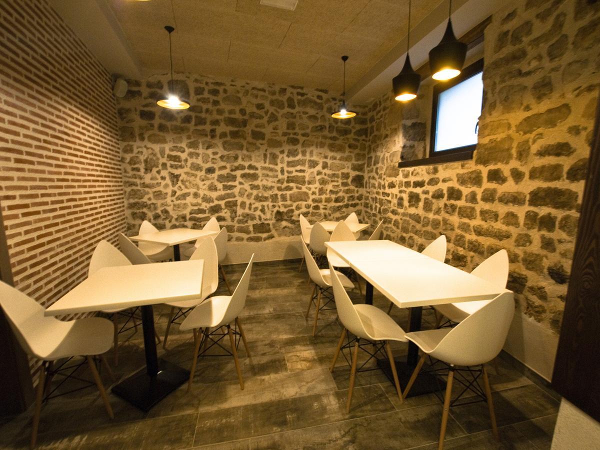Отель La Casa De Beli Тардахос Экстерьер фото